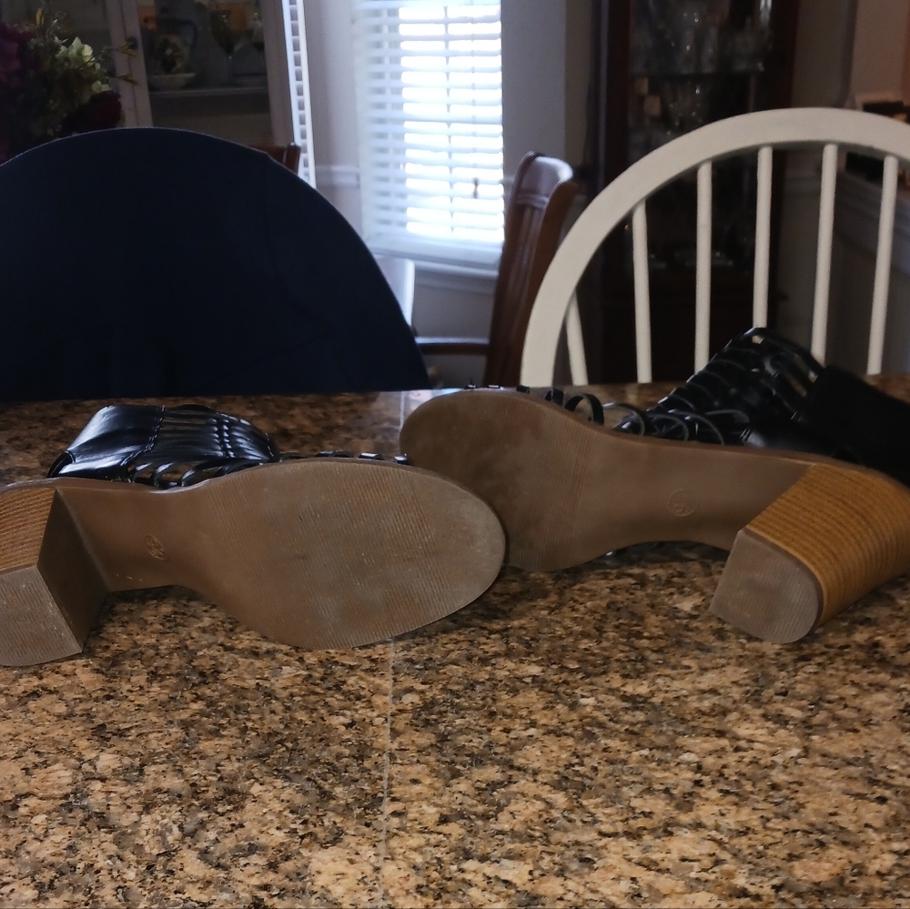 Mossimo Black Open Toed Heels Size 9.5 - Picture 9 of 10